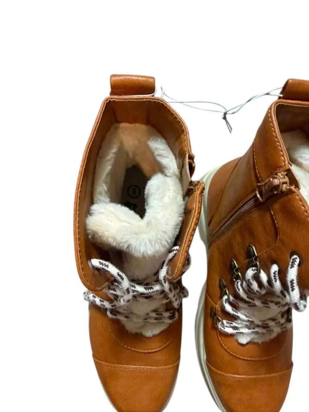 Art Class Girls Winter Combat Boots Tan Lace Up Side Zip Size 5 NWT Lug Sole.